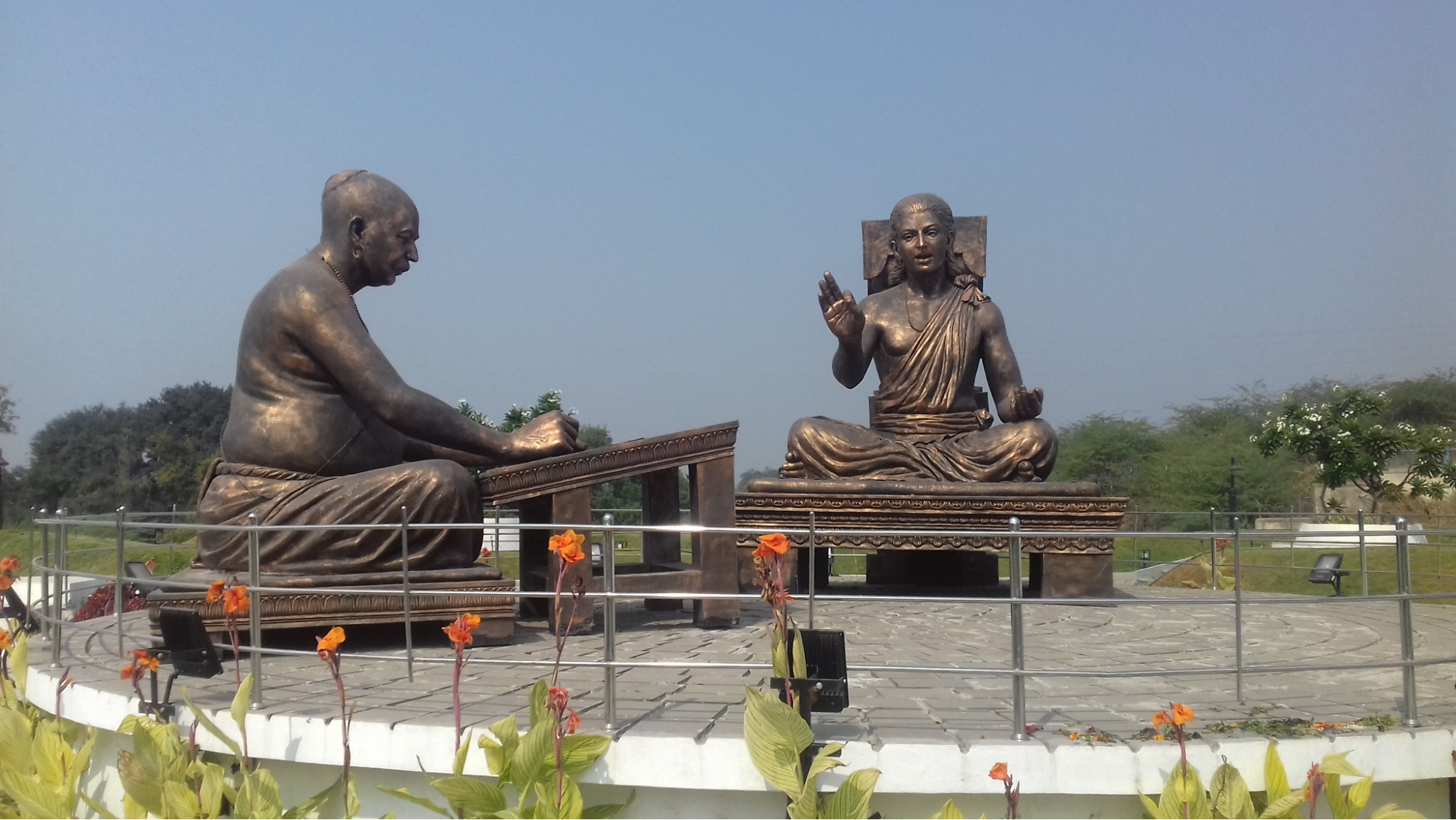 A statue of Sant Dnyaneshwar at Nevasa.[2]