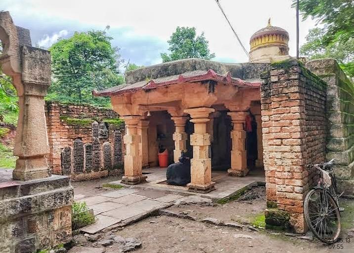 The Kashi Vishwanath Mandir in Dhorja, Shrigonda taluka. (Source: CKA Archives)