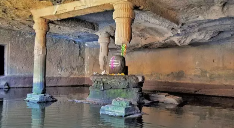 Kedareshwar Mandir[7]