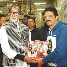 Amitabh Bachan, Actor (Left) Gajanan Ghongde, Artist (Right)[7]