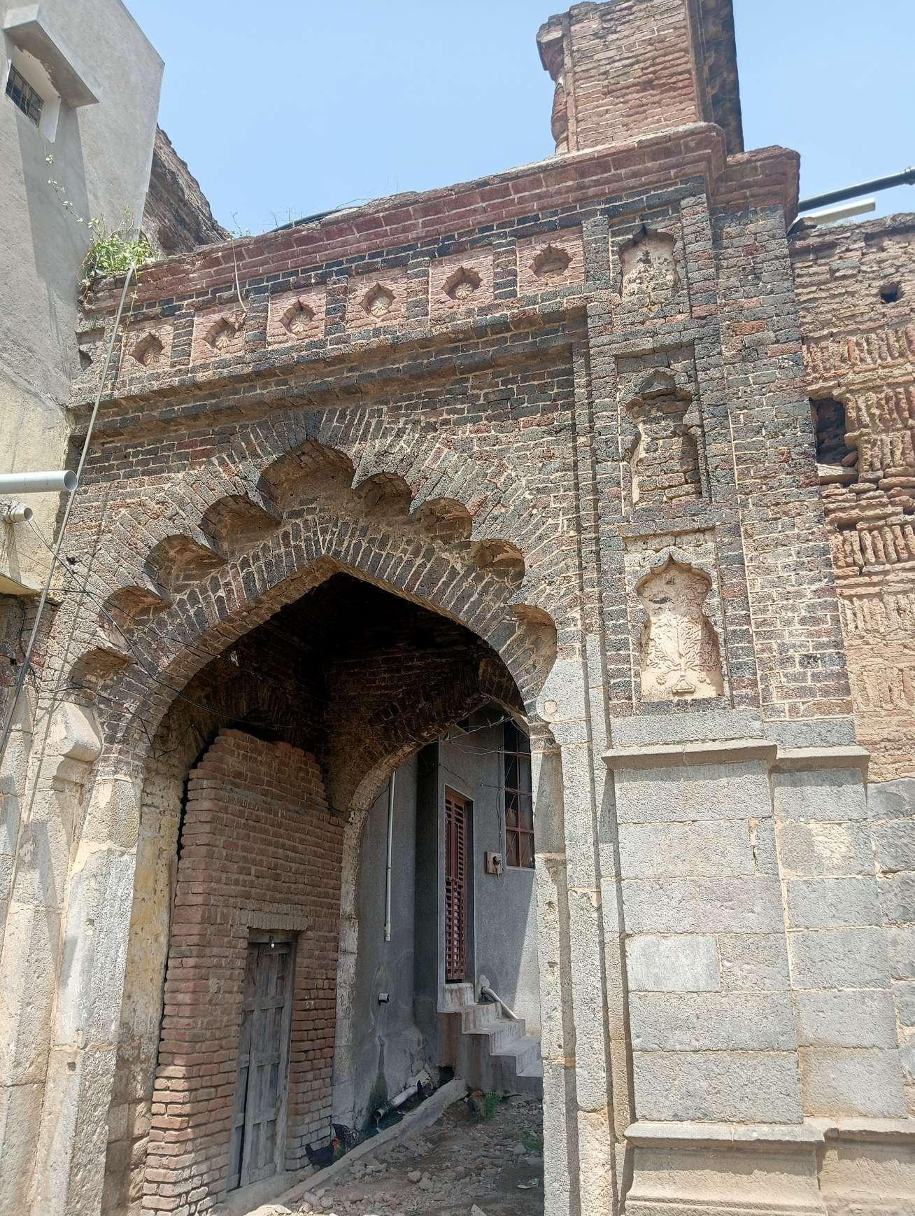 The Remnants of the Barshi Takli Fort[2]