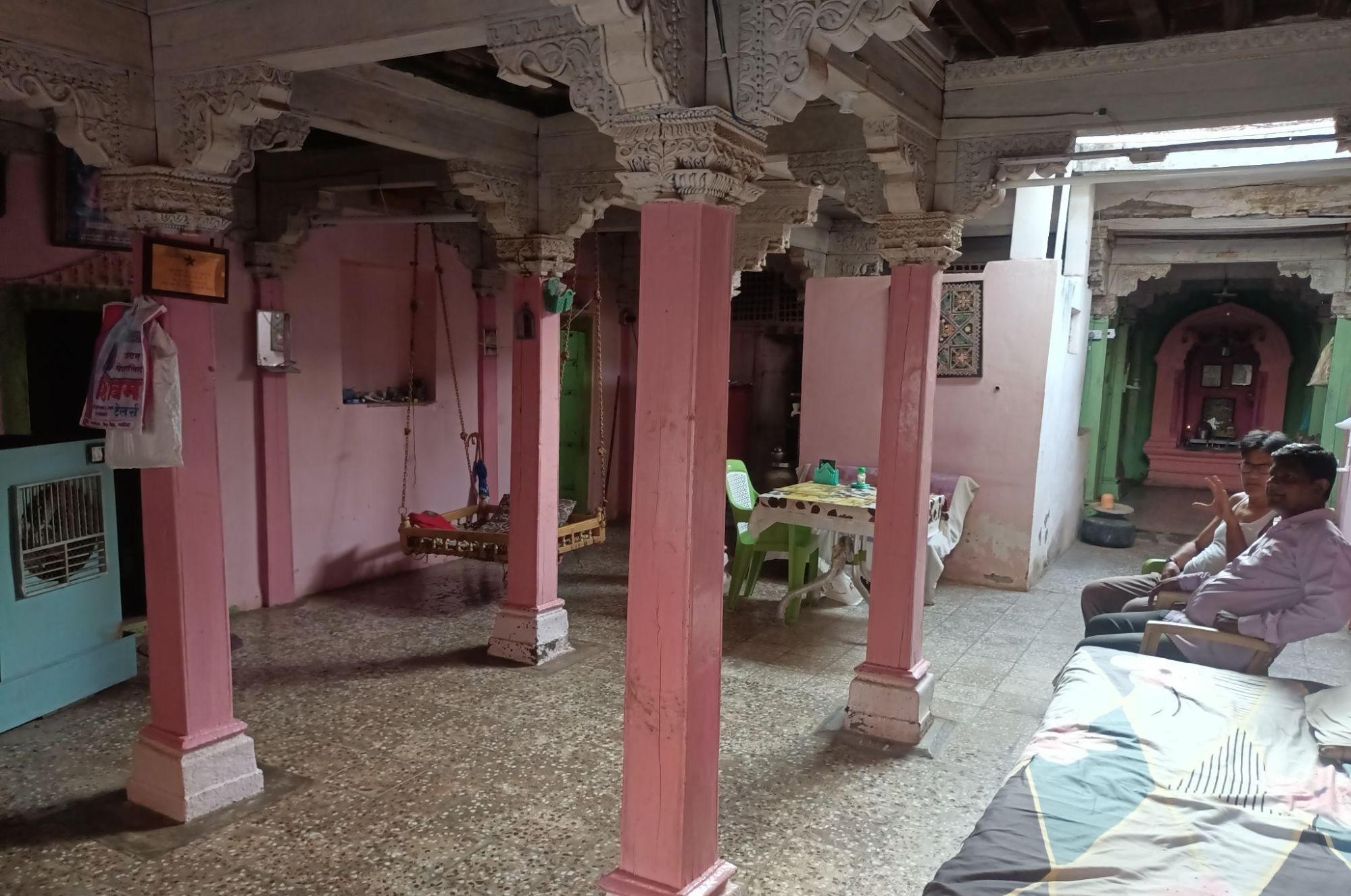 In contrast to the exterior, the interior of the residence is painted in vibrant colours. (Source: CKA Archives)