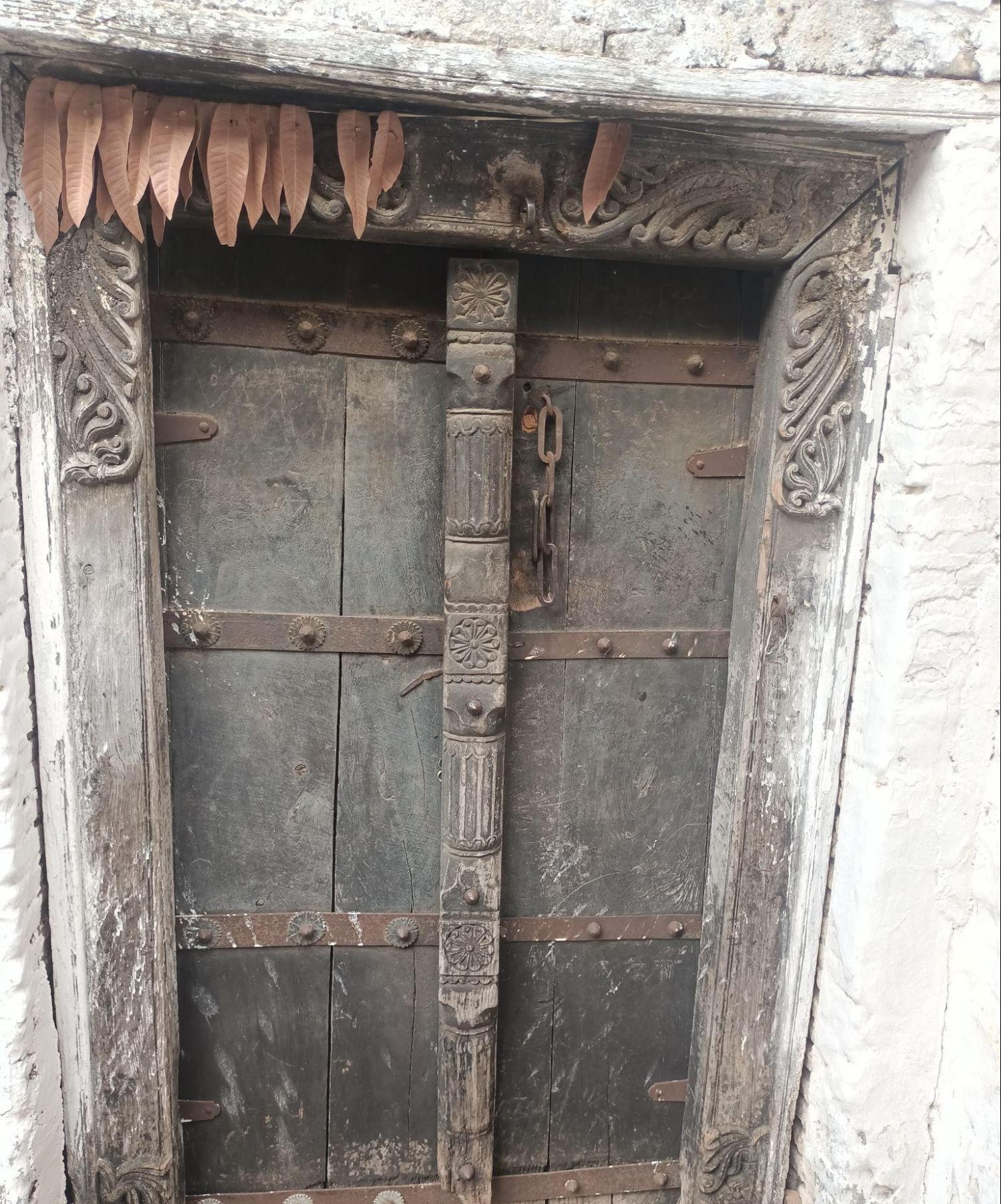 The others remain comparatively more simple in their design. (Source: CKA Archives)