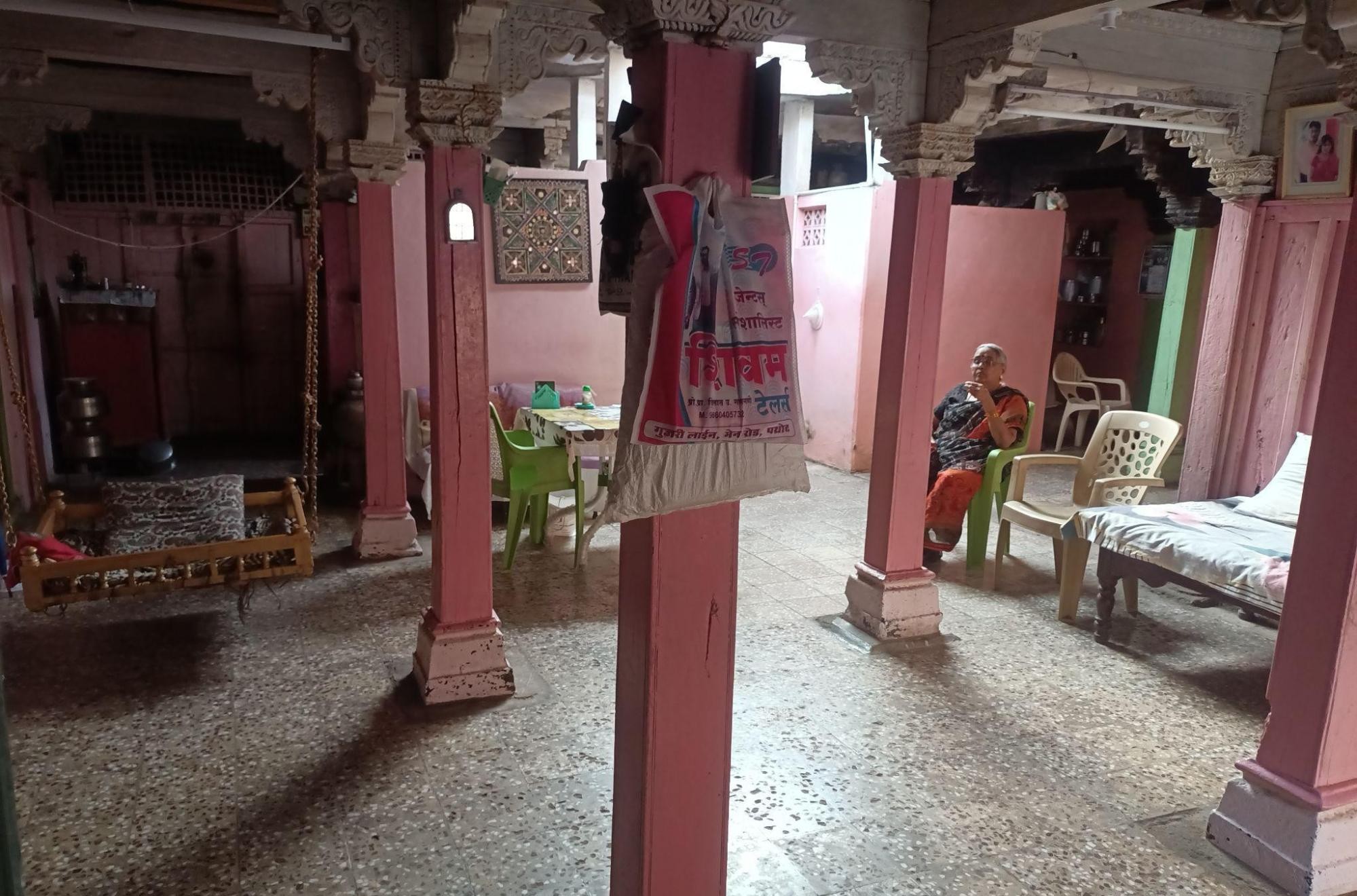 The wooden materials used within the interiors. Notice the unique pilaster designs - the details are something that can rarely be seen in contemporary architecture. (Source: CKA Archives)
