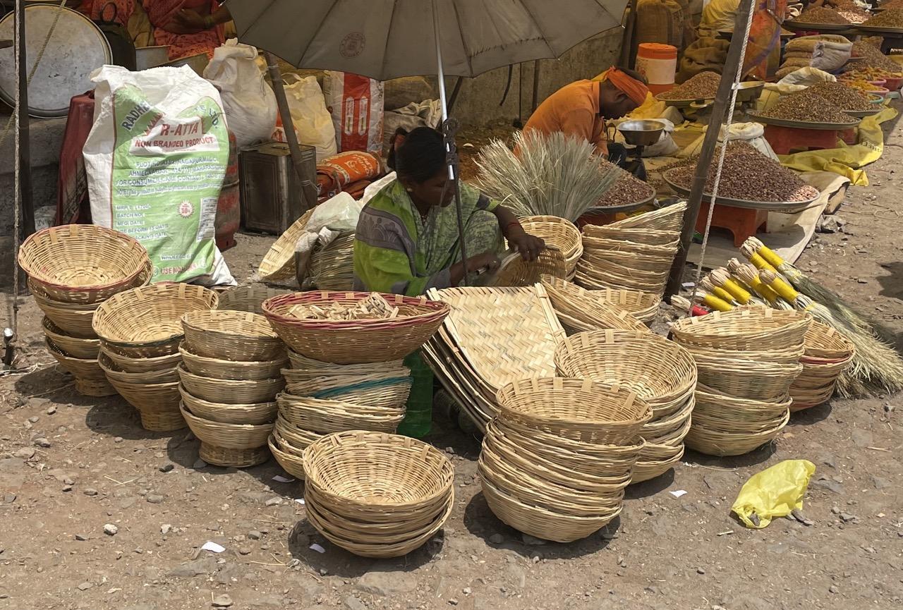 Baskets arranged for sale at Athawadi Bazaar. (Source: CKA Archives)