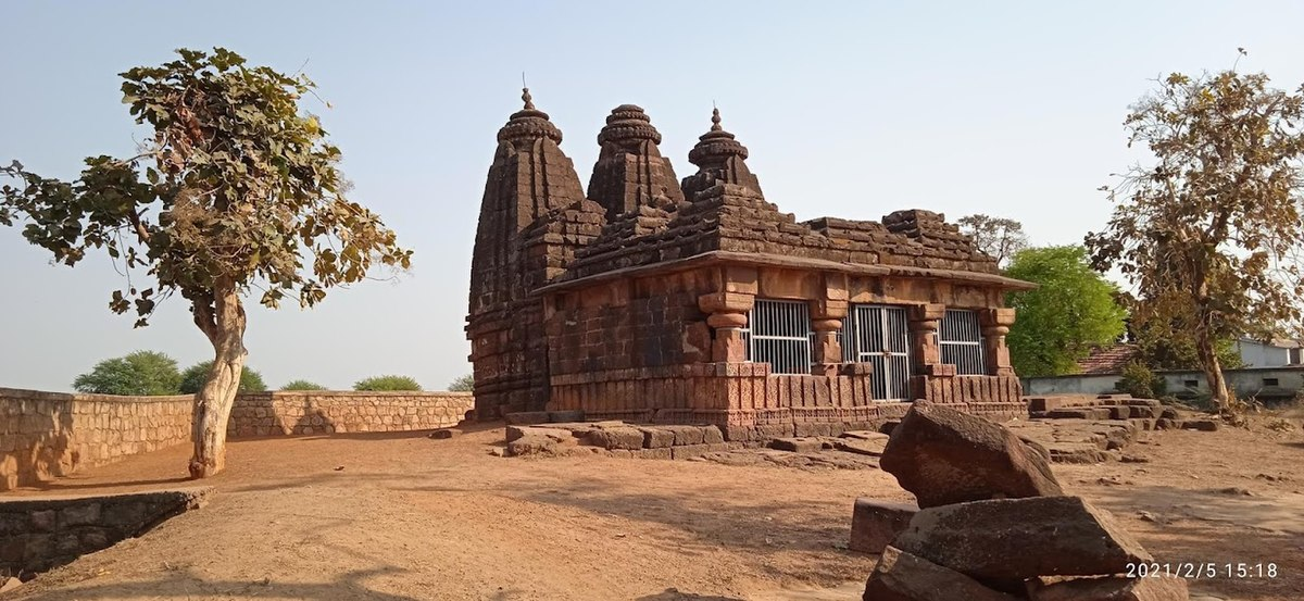 Located in present-day Armori, this Mandir is also credited to General Harachandra. It reflects the extension of religious patronage from Vairagad to surrounding areas during the Gond administrative period.