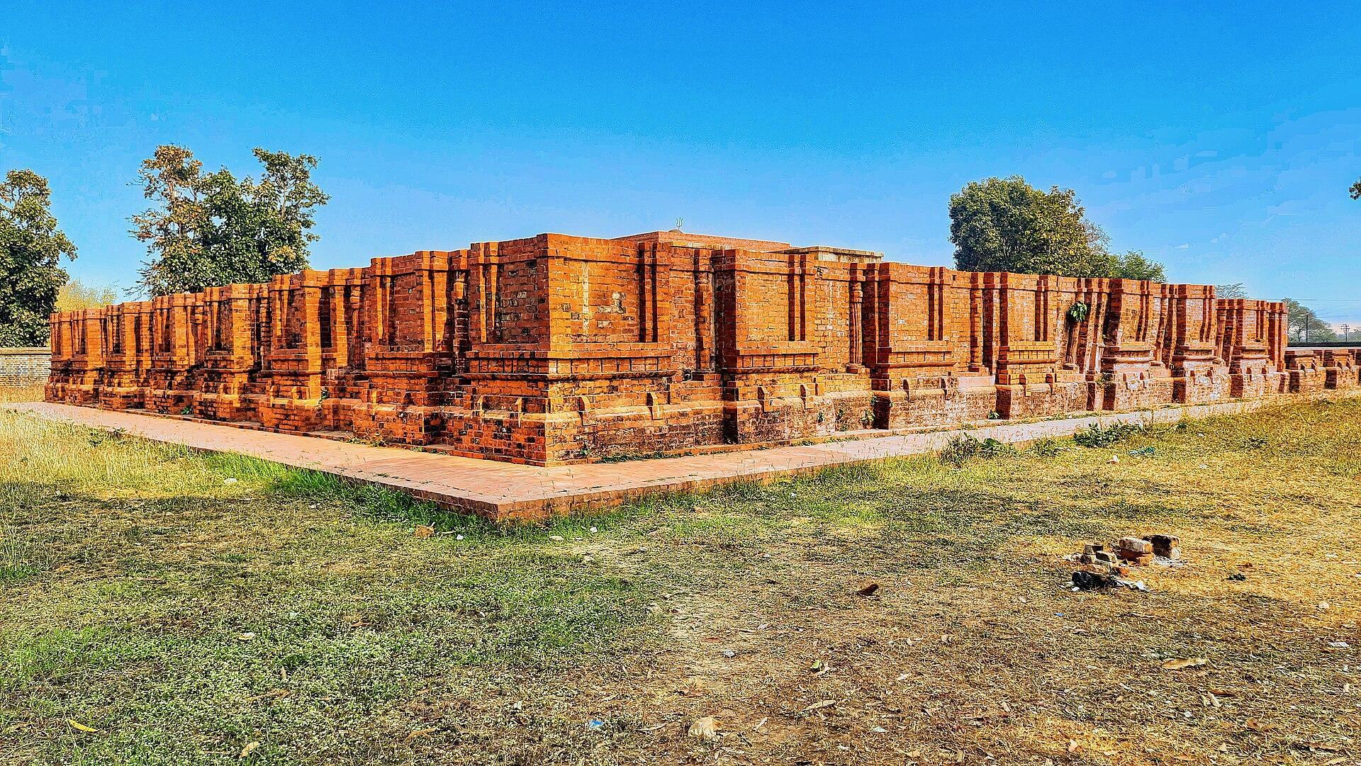 5th-century Vakataka-era Brick Mandir near Gondia.[3]