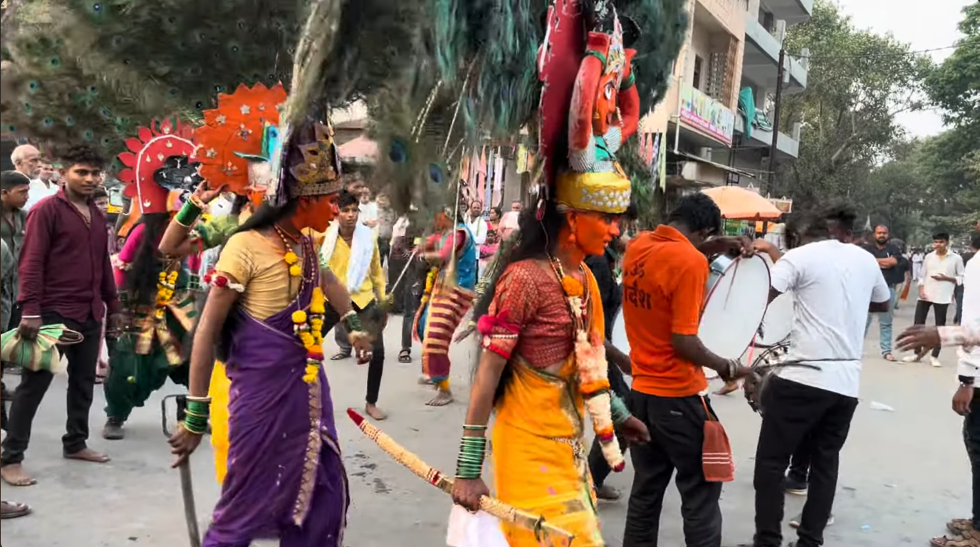 Performers dressed up and taking part in the Rath Yatra[2]