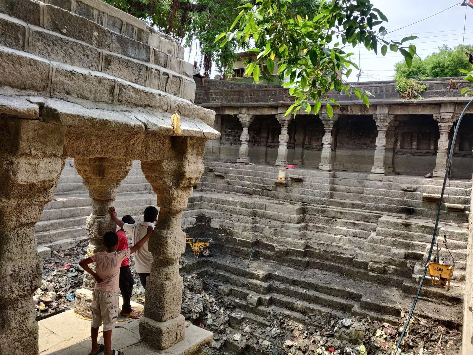 View of the mandap within the stepwell, supported by intricately carved pillars. (Source: CKA Archives)