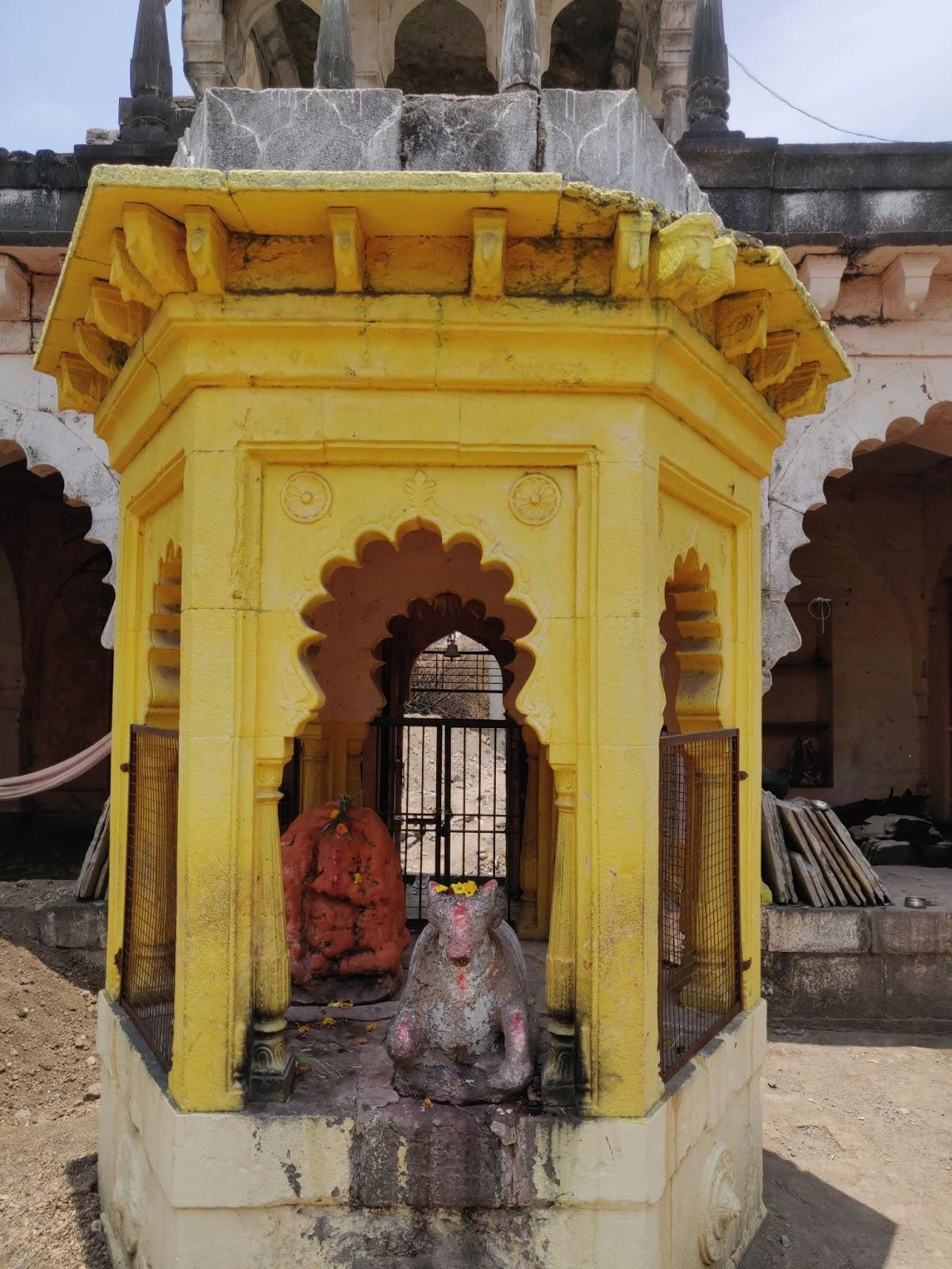 The Nandi and the Panchmukhi Ganpati (Source: CKA Archives)