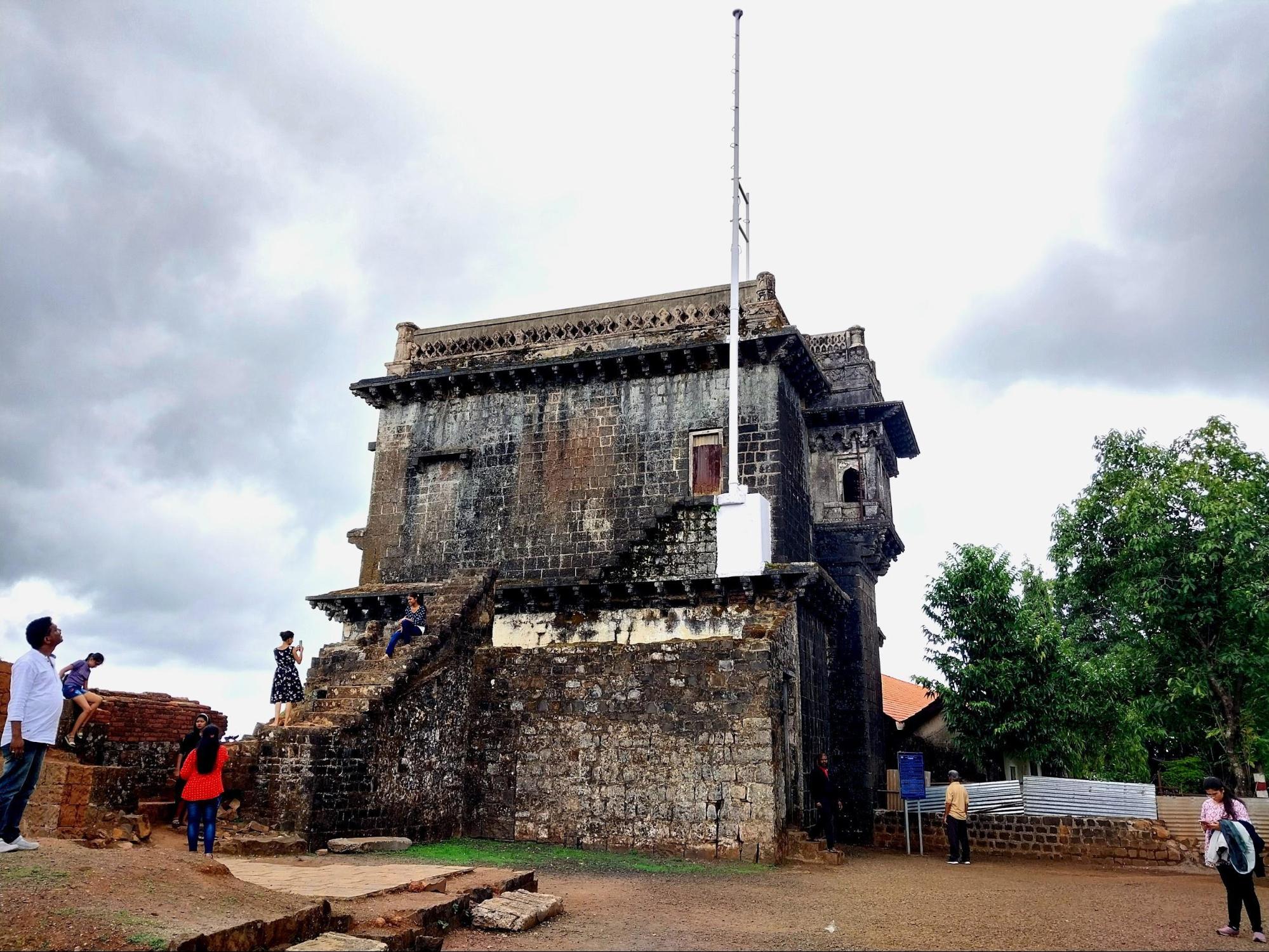 Exterior of the Sajjakoti at Panhala fort.(Source: CKA Archives)