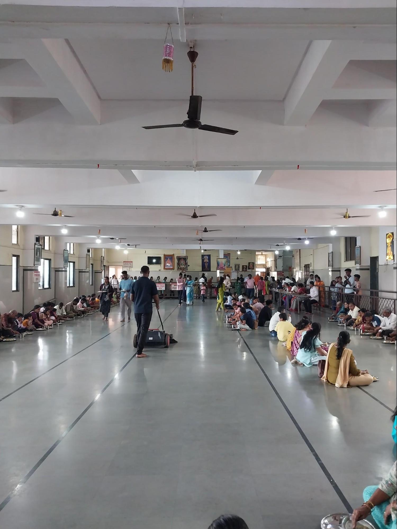 The mandir also operates an Annachatra (community kitchen), serving devotees with prasad.(Source: CKA Archives)
