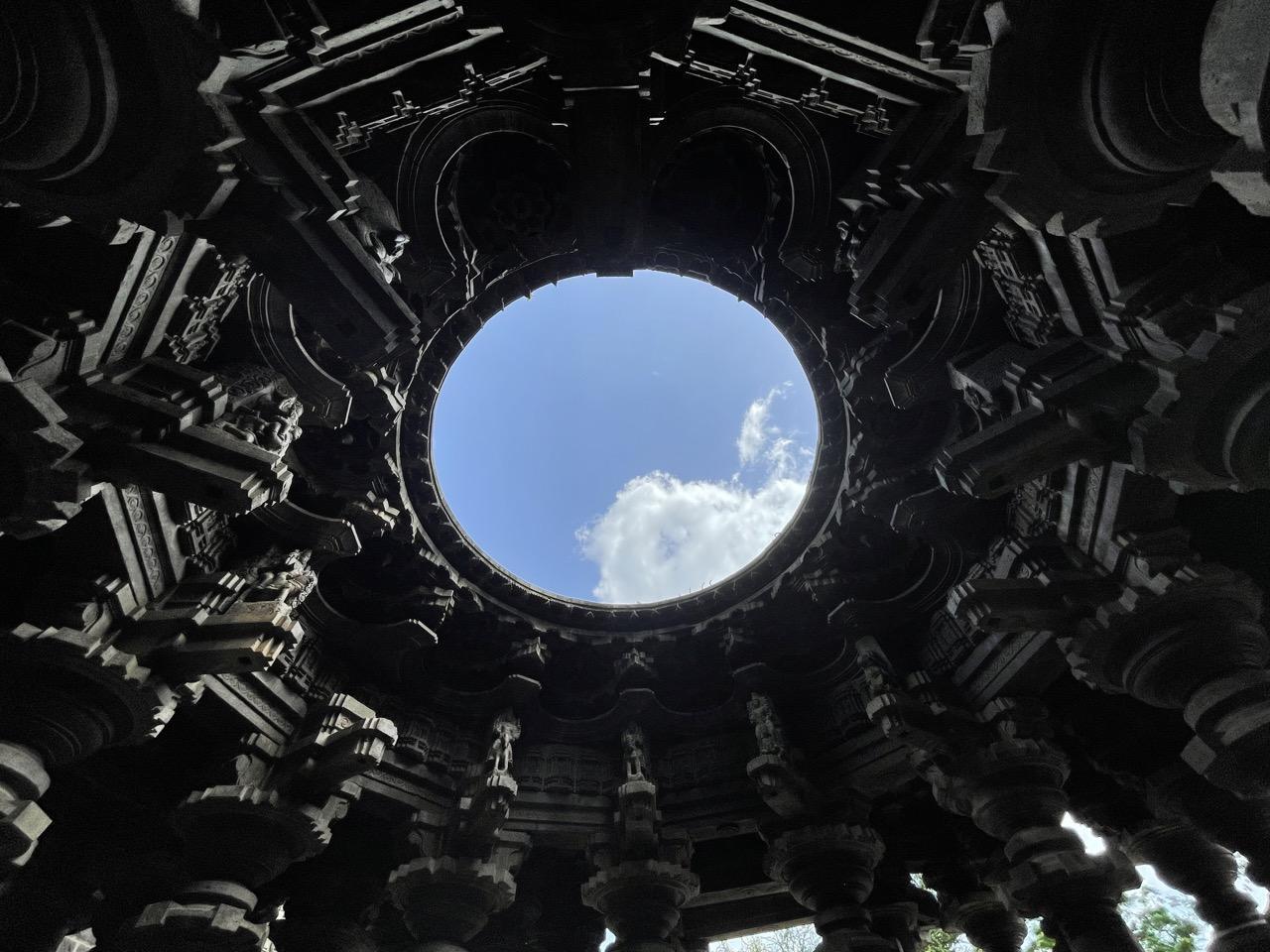 The roof’s circular opening in the Swarga Mandap, believed to invite divine presence from the heavens, allowing smoke to escape during yagnas.(Source: CKA Archives)