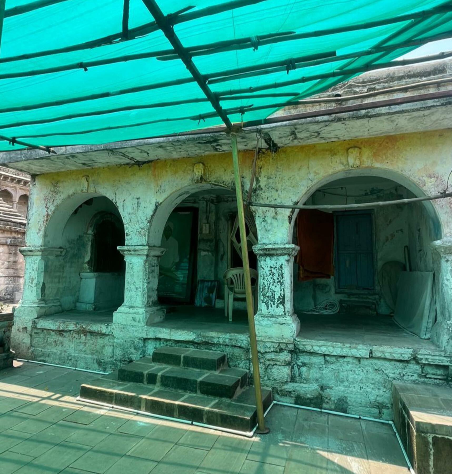 Pujari’s Houseat theRamtek Gad Mandir. (Source: CKA Archives)