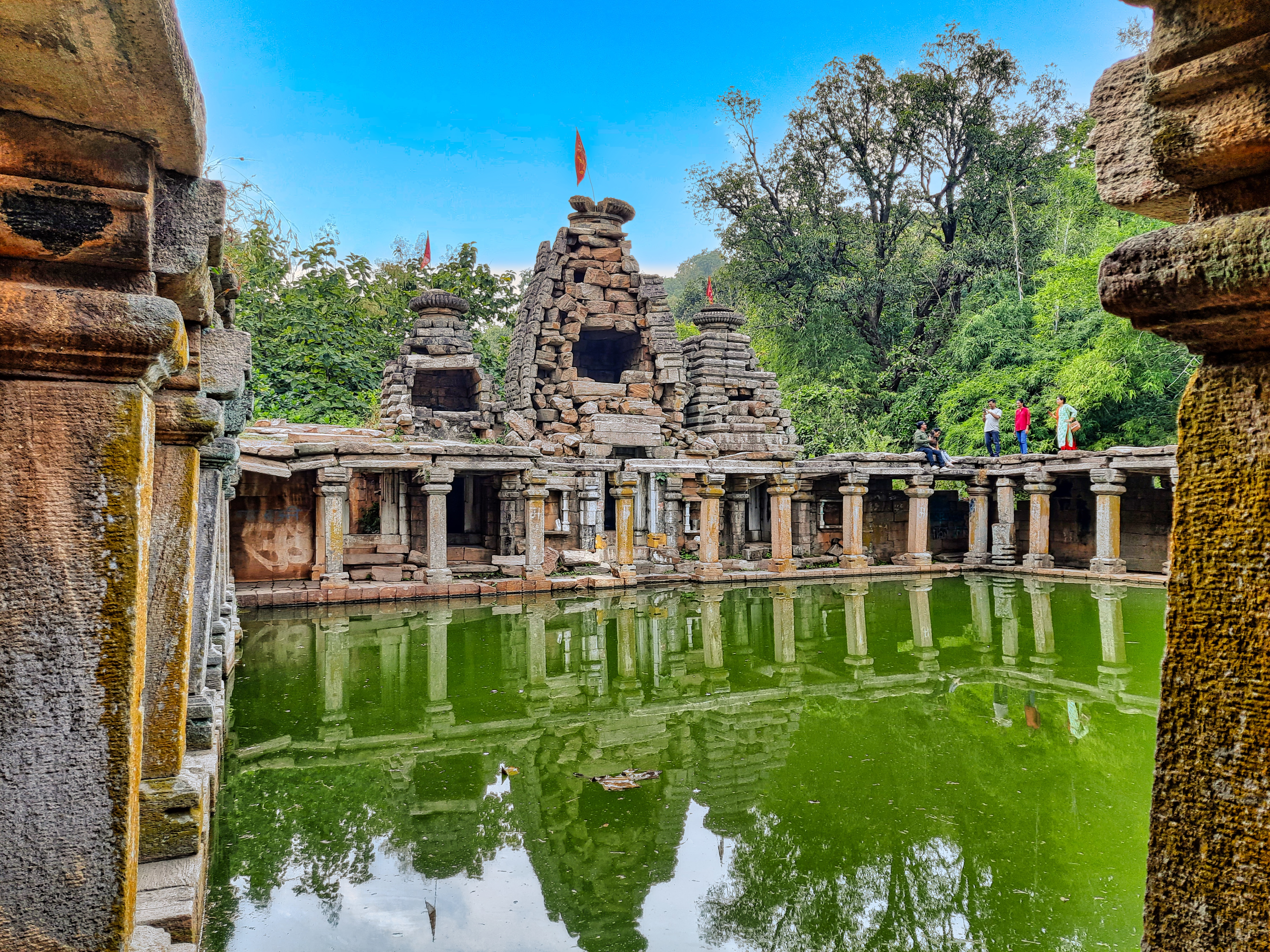 The Karpur Baoli is a 12th-century Hemadpanthi-style stepwell in the mandir complexlocated inRamtek (near the Ramtek Gad Mandir) in Nagpur.[7]