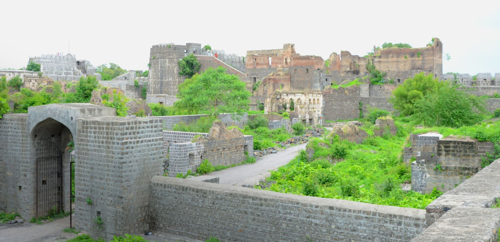 View of Kandhar Fort, situated along the Manyad River, Nanded district.