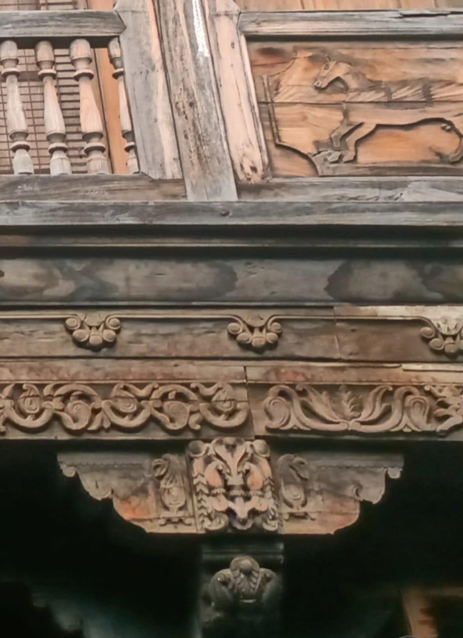 Notice the designs on the pilasters. One of the carvings features motifs like horses which notably are rarely seen in today’s architecture.  (Source: CKA Archives)