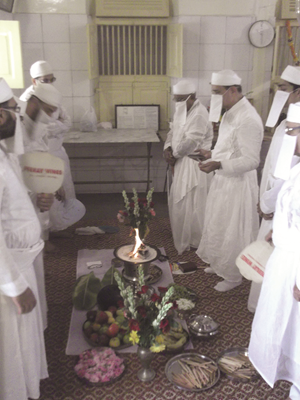 Inside the Zai-Bordi Parsi Anjuman Agyari in Bordi, Palghar.[10]