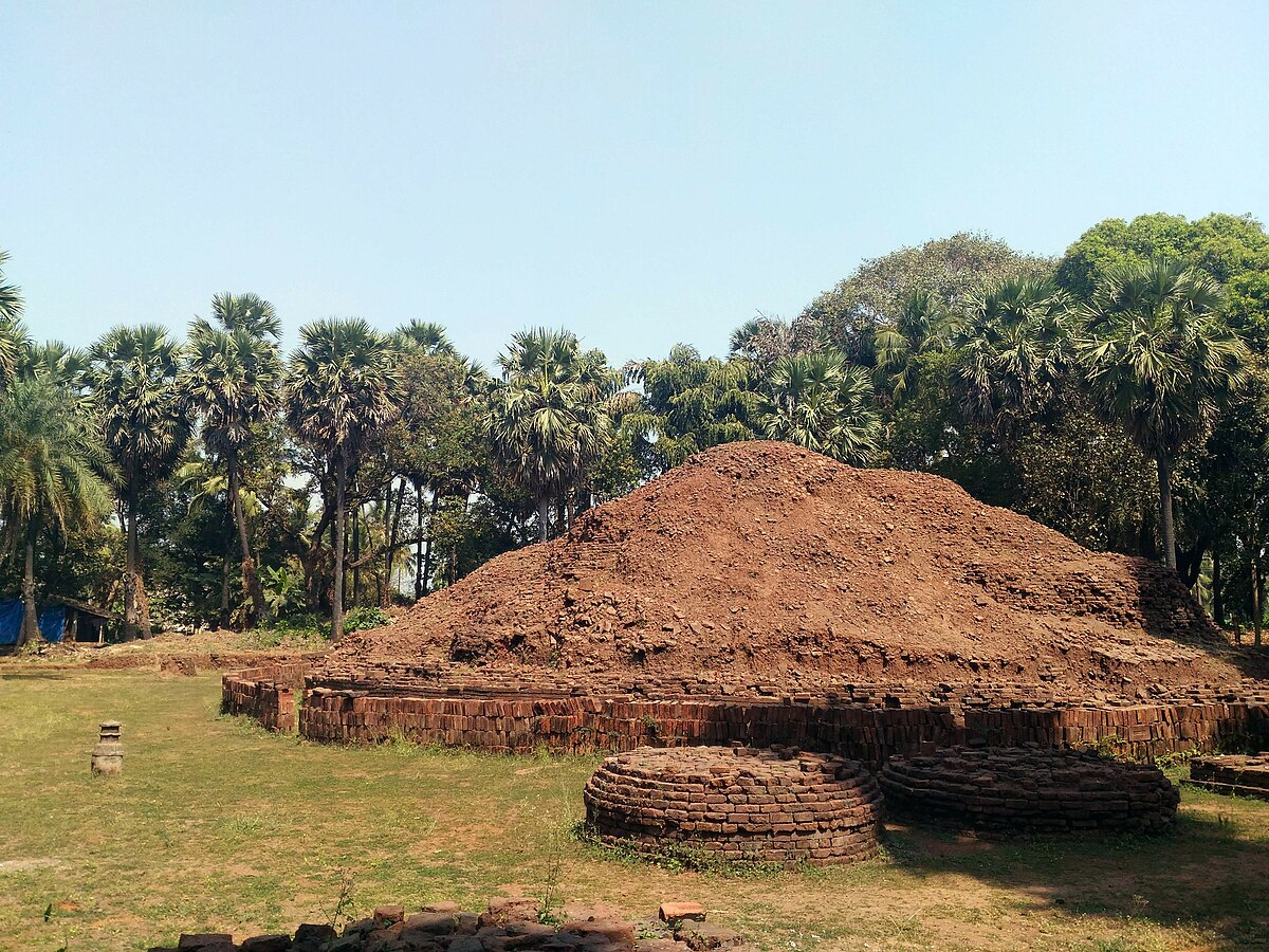 The remains of the Buddha stupa at Sopara, Palghar.[5]