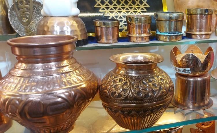 Close-up of detailed surface work, showing traditional hand-finishing techniques. (Source: CKA Archives)