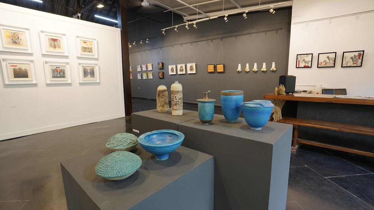 Exhibition space inside Monalisa Kalagram, Koregaon Park, Pune City.[11]