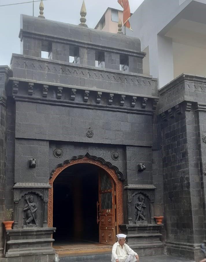 Exterior of Hanuman Mandir, located in Pune’s Pashan area, the Mandir features a distinct fort-style facade. (Source: CKA Archives)