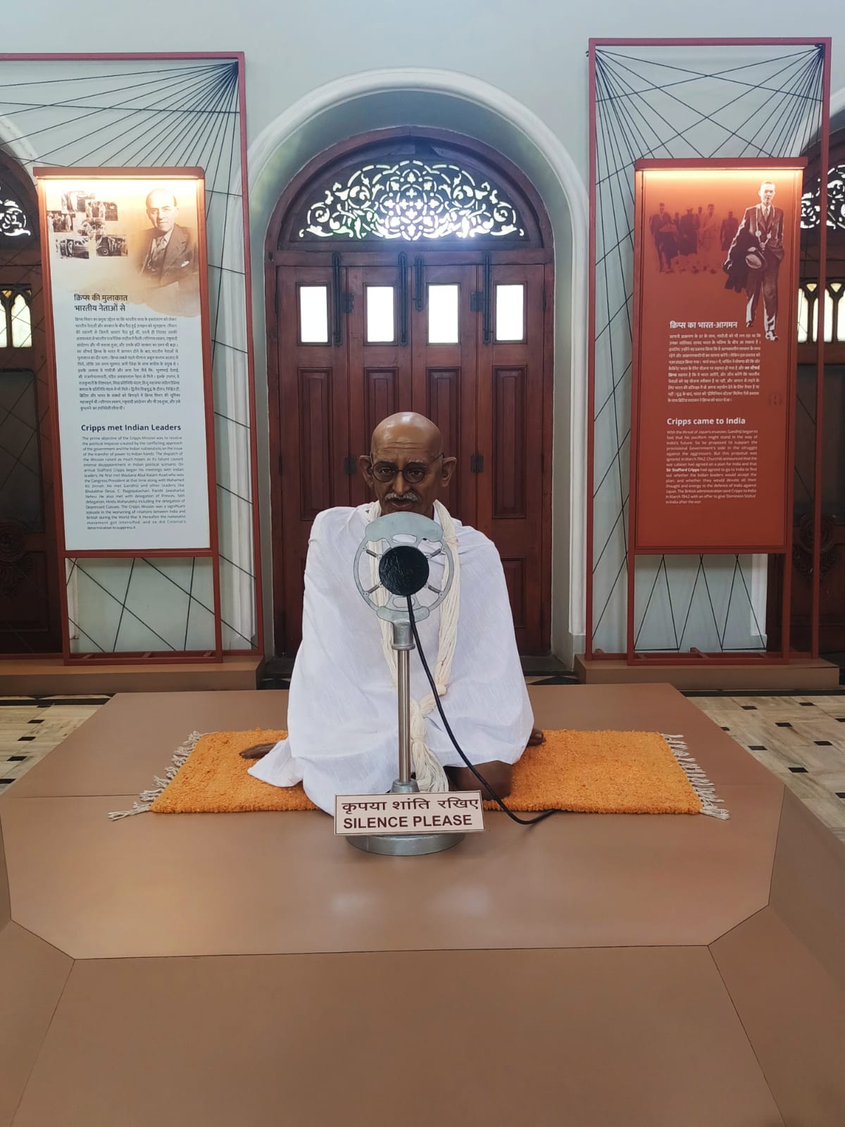 Life-size representation of Mahatma Gandhi addressing followers, housed in a room within the Aga Khan Palace. (Source: CKA Archives)