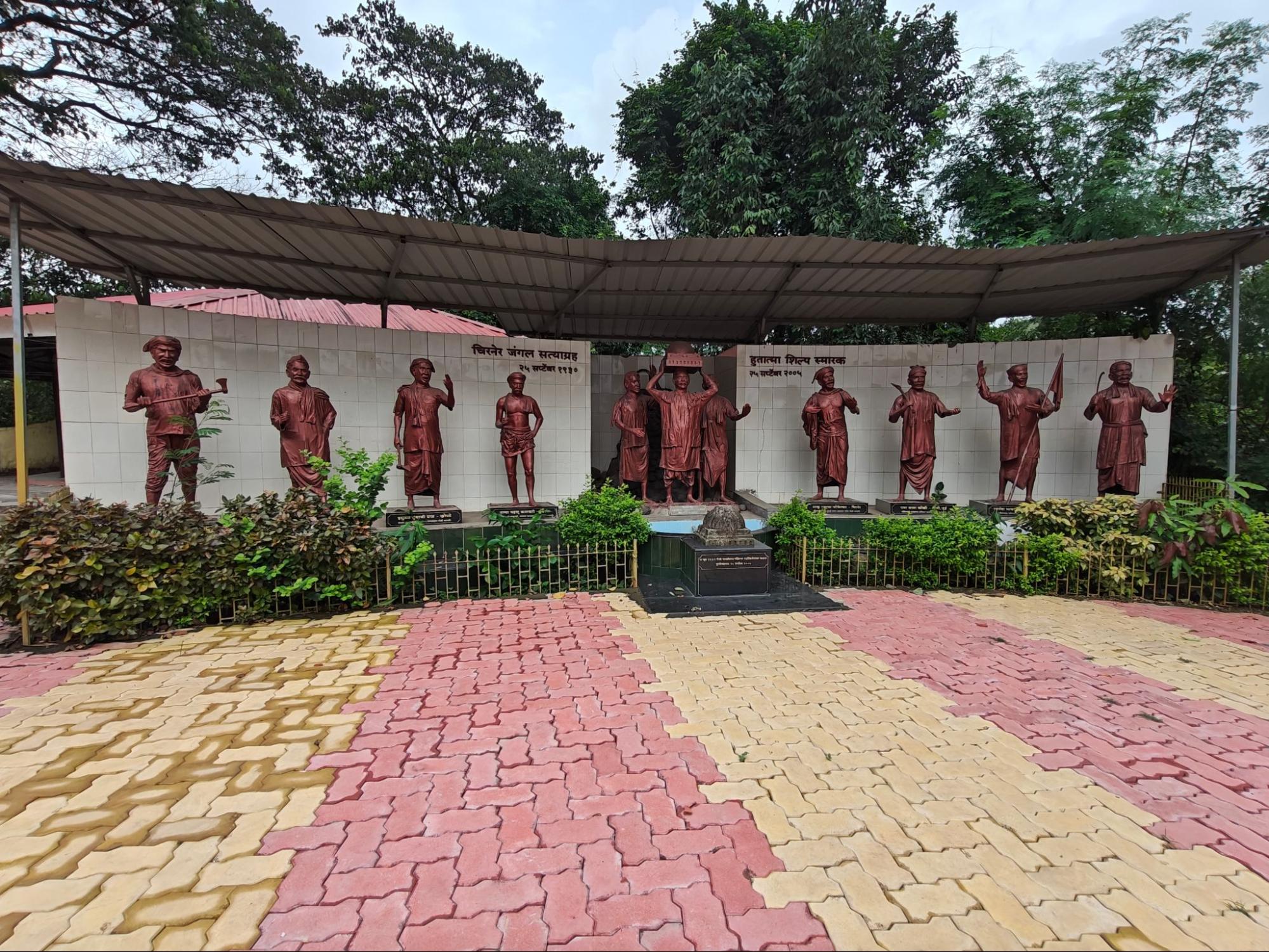 Statues commemorating the Satyagrahis killed during the 1930 Jungle Satyagraha in Chirner village, Uran taluka, Raigad district.(Source: CKA Archives)