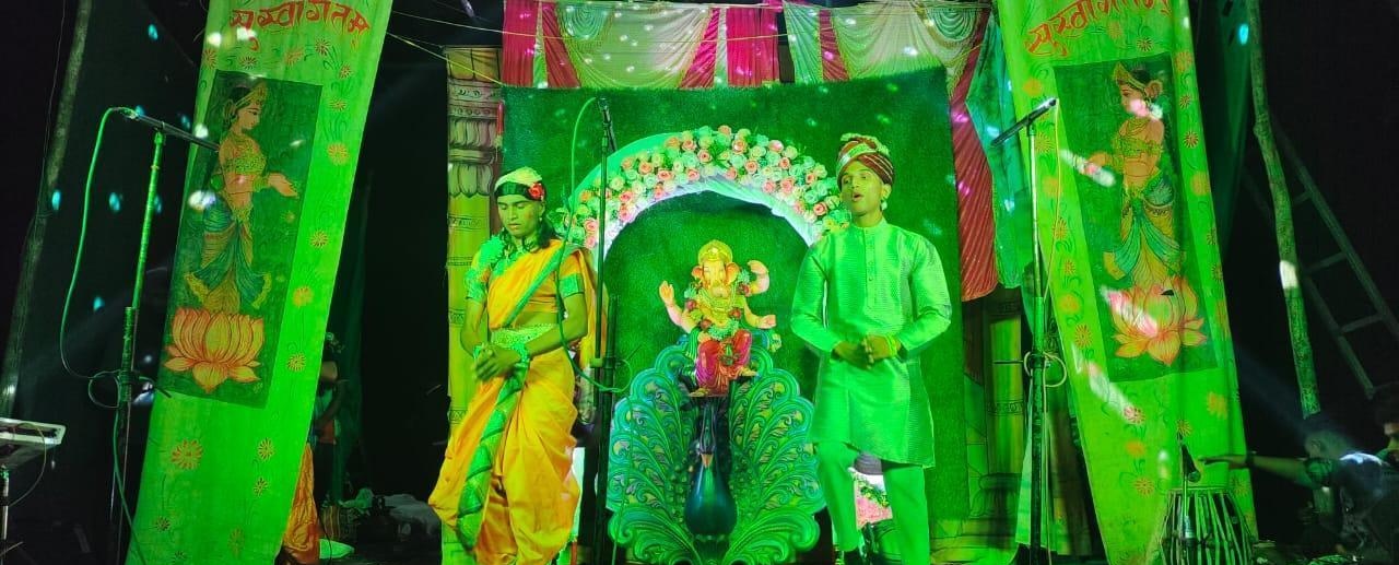 The performance opens with a Ganpati Puja with the purpose to invoke divine blessings. (Source: CKA Archives)