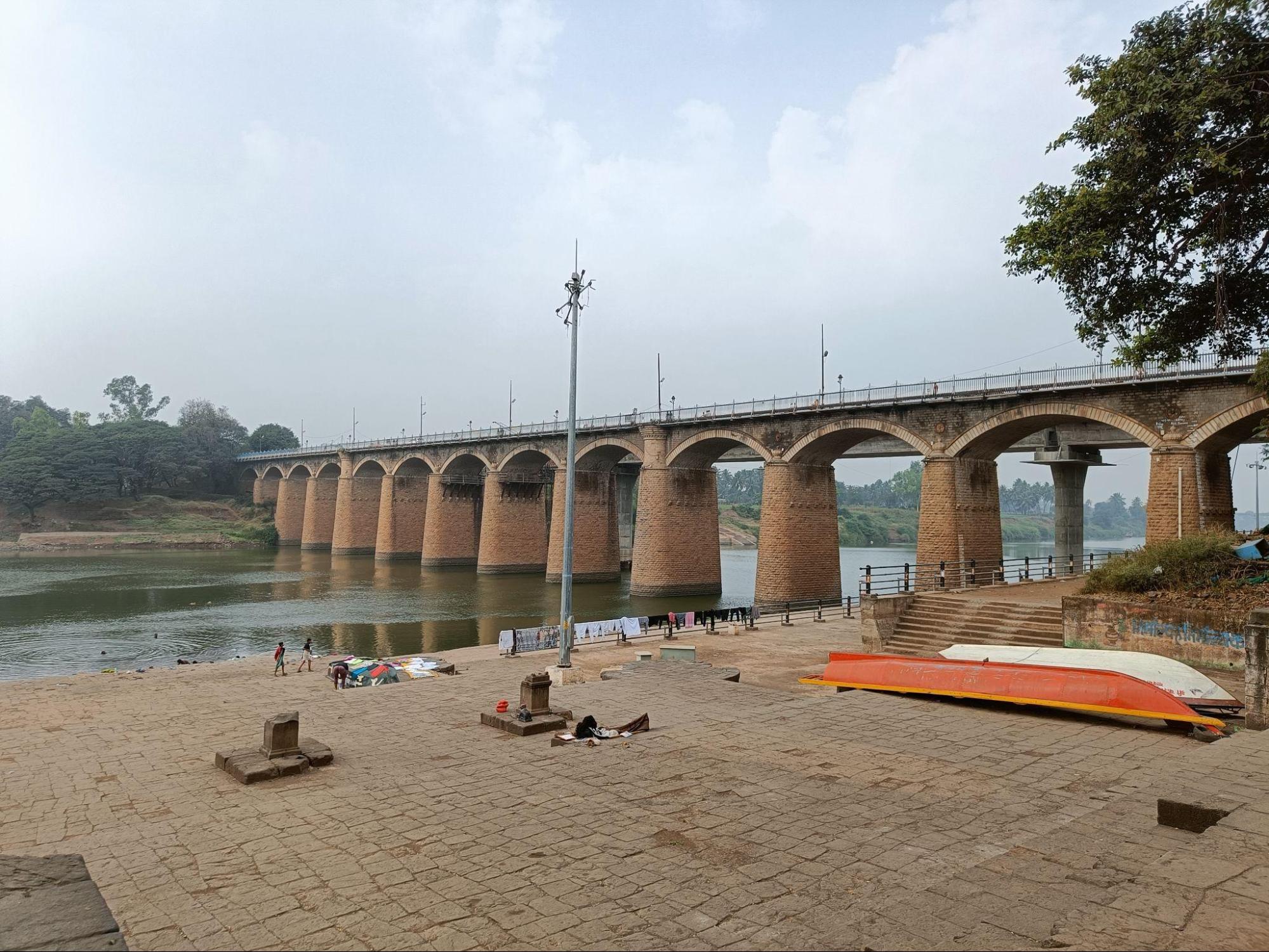 Irwin Bridge over the Krishna River, built in 1929 during British rule. (Source: CKA Archives)