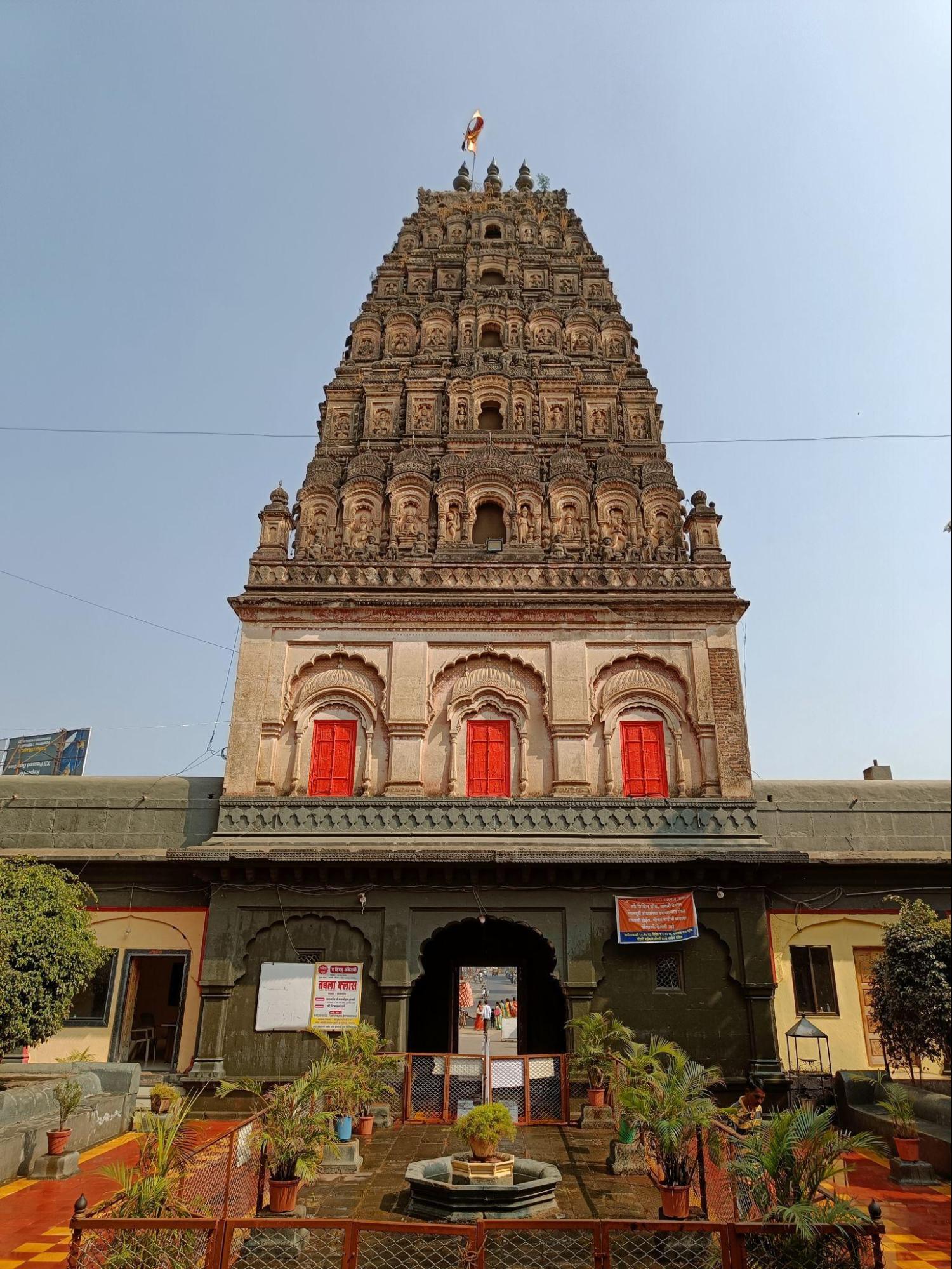Seven-storeyed gopuram of the Tasgaon Ganpati Mandir, commended for its intricate carvings and exceptional design. (Source: CKA Archives)