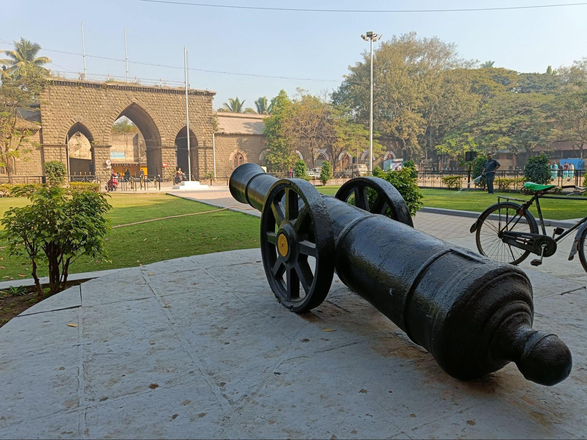 Cannons positioned at the entrance of the Darbar Hall, part of the original fort complex. (Source: CKA Archives)