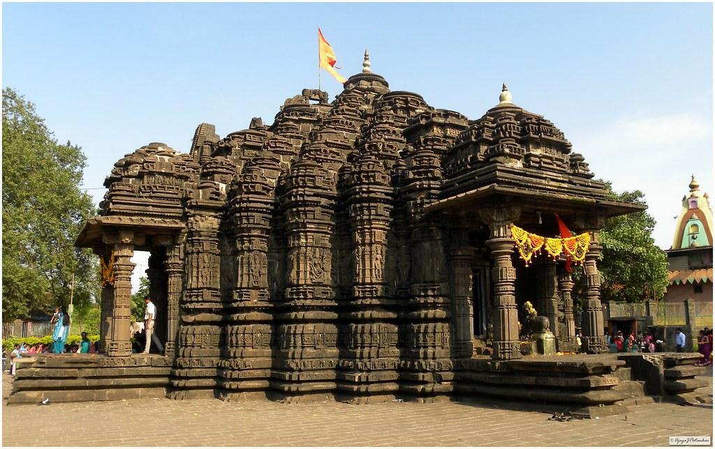 An exterior view of the Ambarnath Mandir built in Vesara style architecture.