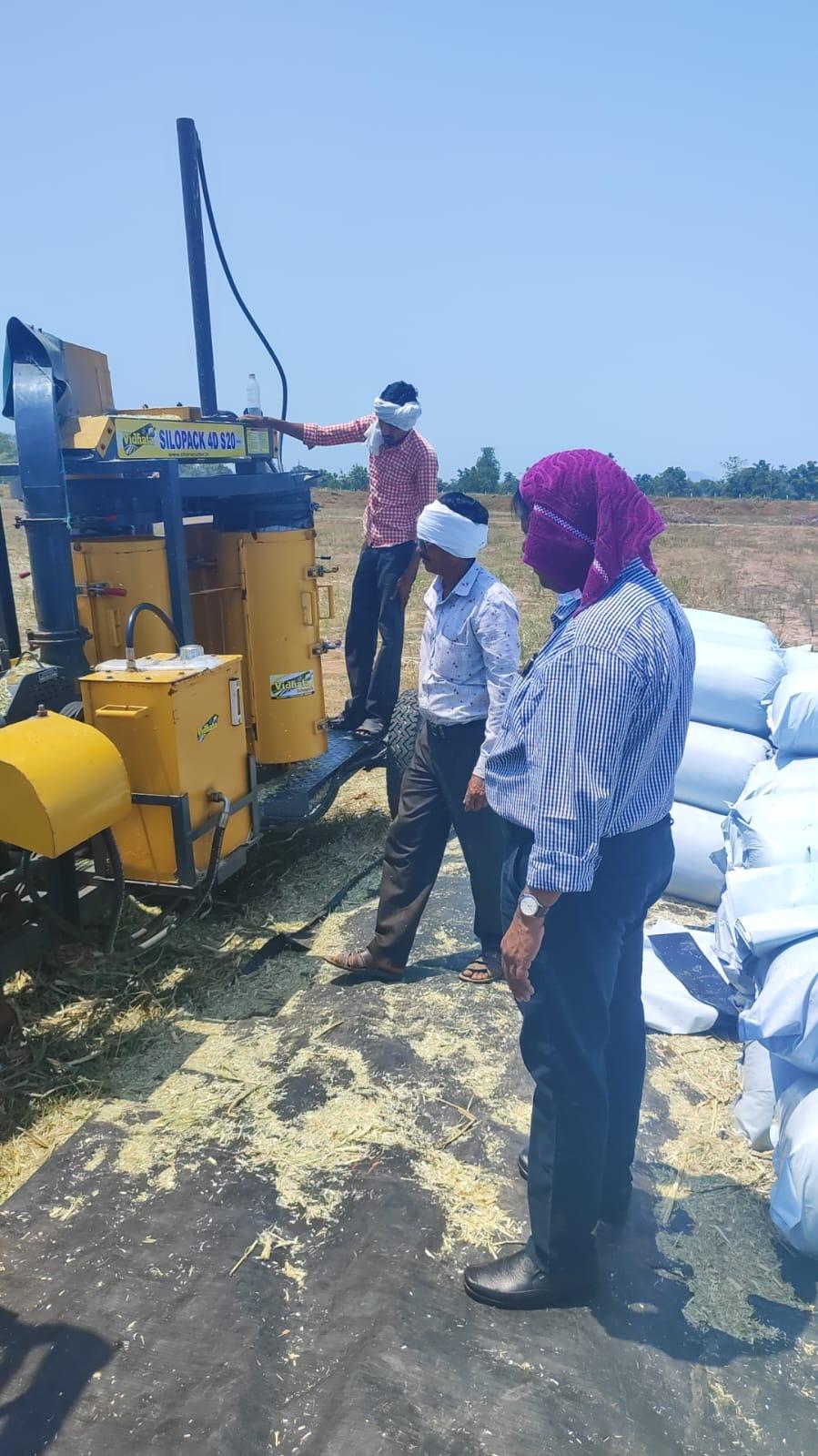 A silage maker Machine in process in the village of Raipur. (Source: CKA Archives)
