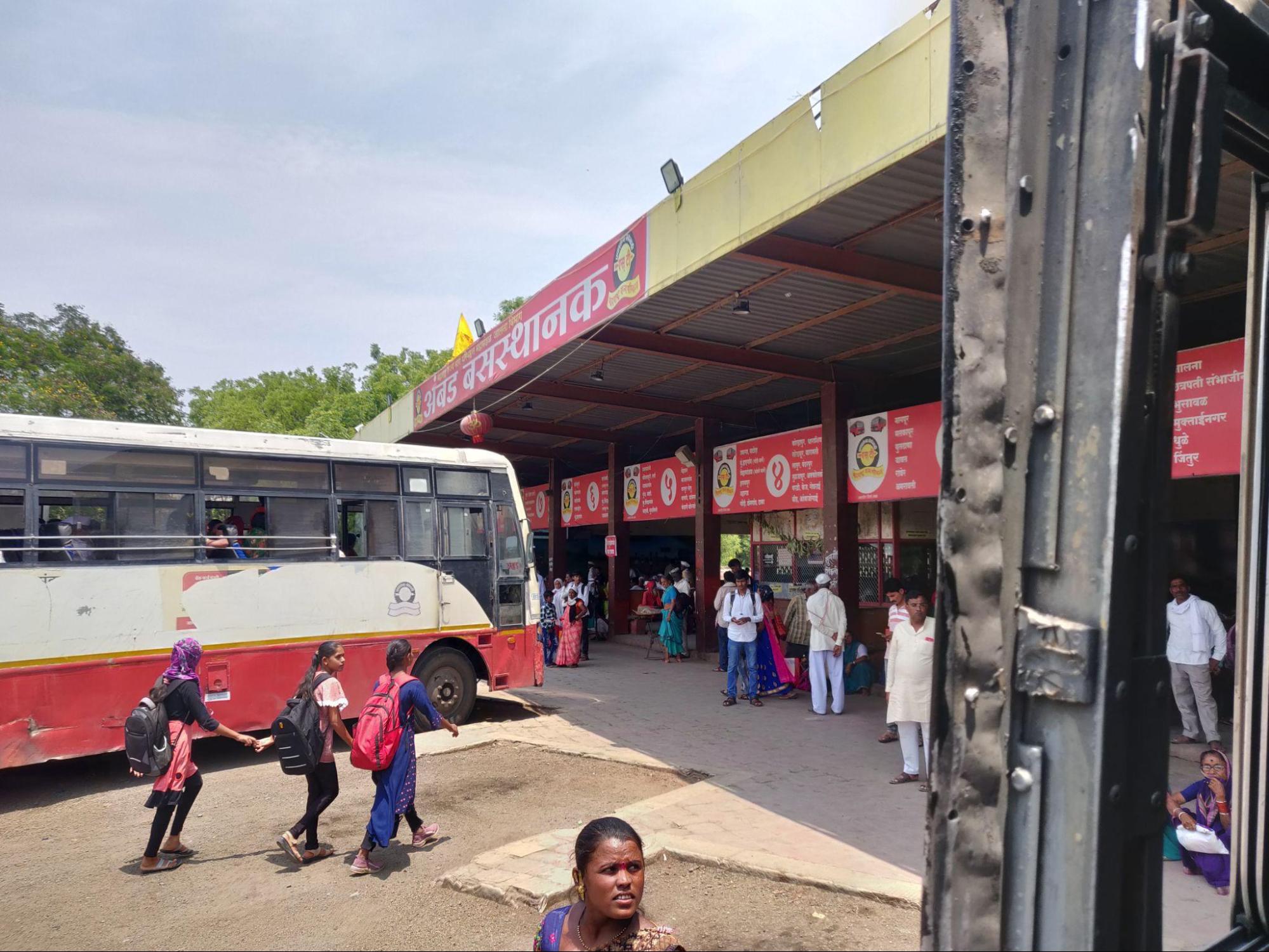 Commuters gathered at Ambad Bus Depot in Jalna. (Source: CKA Archives)