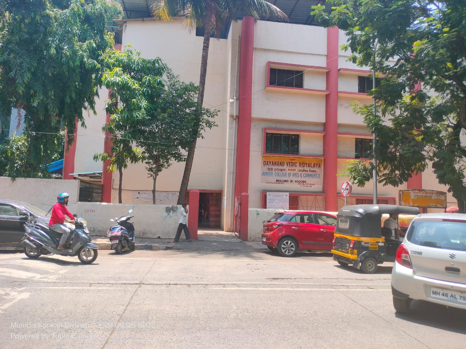 A Hindi Medium School in Mulund, Established in the 1950s. (Source: CKA Archives)