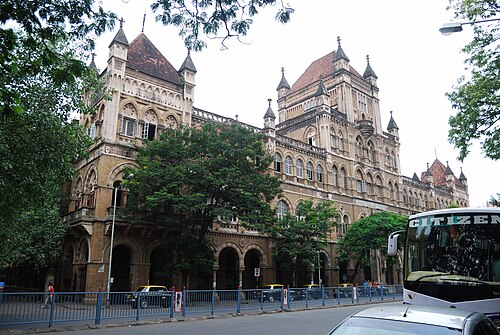 Elphinstone College