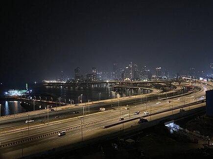 Coastal Road (Mumbai), by night