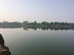 The Godavari River system dominates the hydrology of Nanded district with an extent of about 140 km. Three main tributaries join the Godavari within the district - Asna, Sita, and Sidha, that enhance the water network of the river.