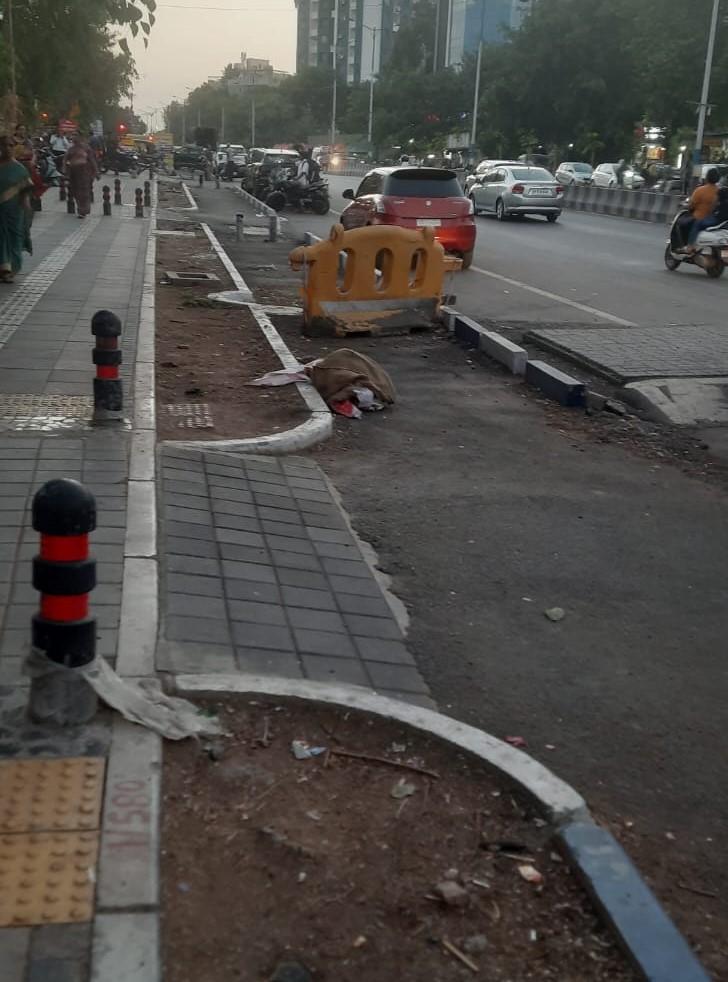 Obstructed cyclist lanes in Pune, where unauthorized parking and poor upkeep limit safe daily use. (Source: CKA Archives)