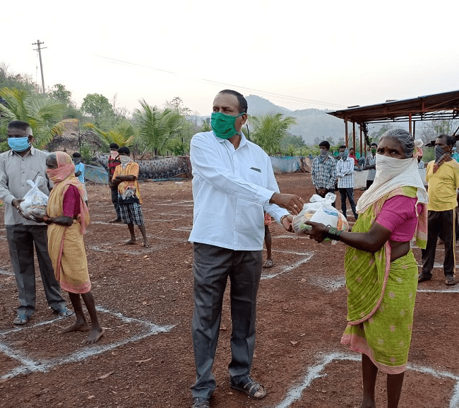 Food and essentials kits prepared by the Swades Foundation for distribution during the COVID-19 lockdown[6]