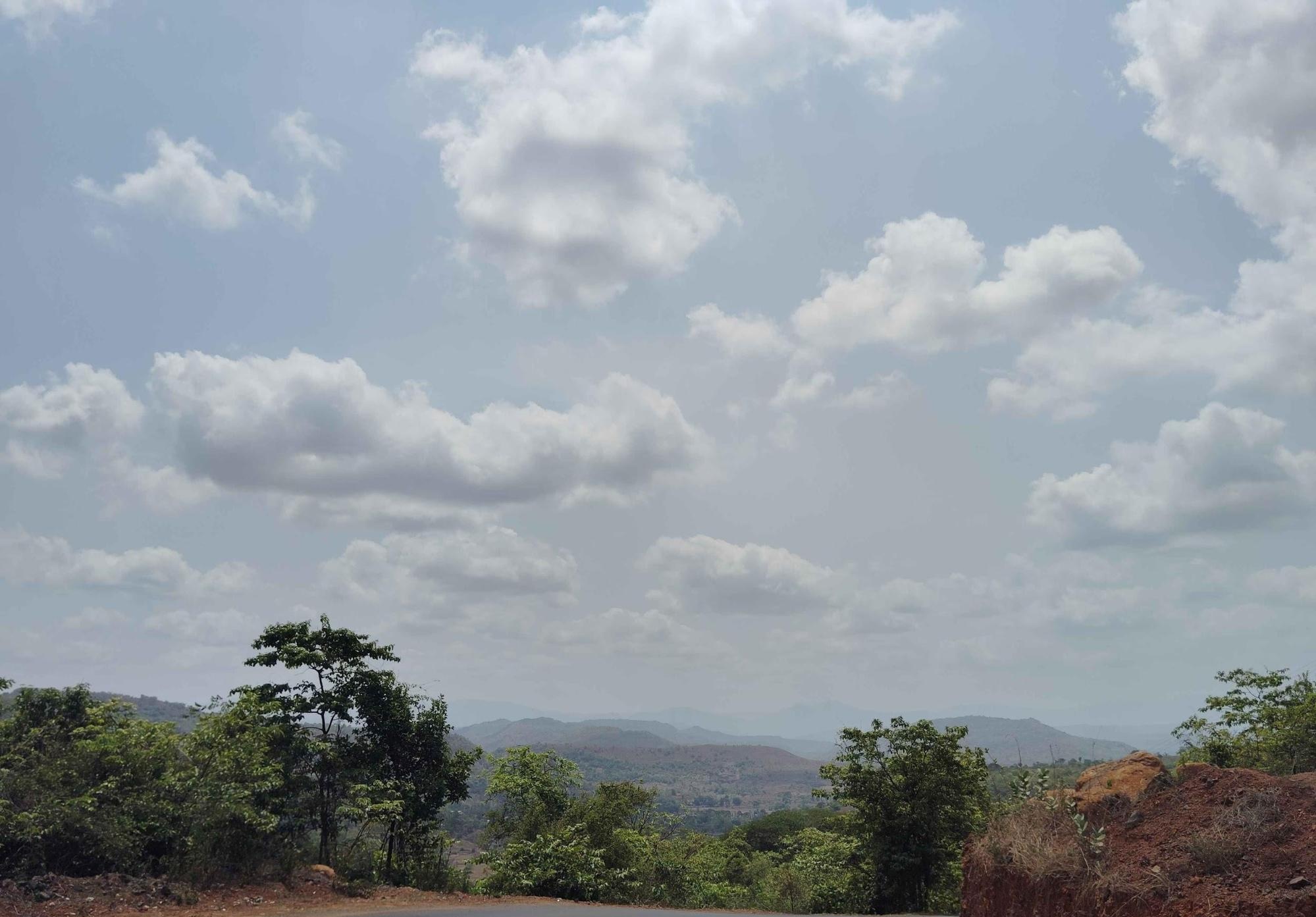 The hilly region of Ratnagiri (one can see the Sahyadris in the background). (Source: CKA Archives)